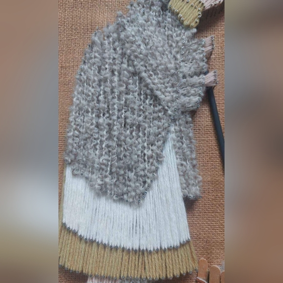 String Folk Art - Picture 3 of 7